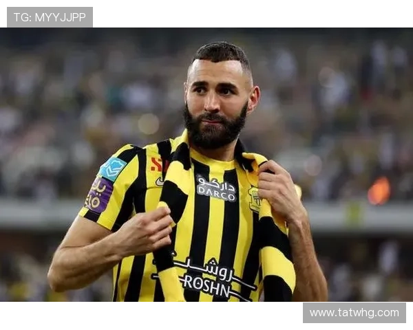 37岁本泽马高薪难掩低迷仅首轮进球缺席多场合同再剩一年